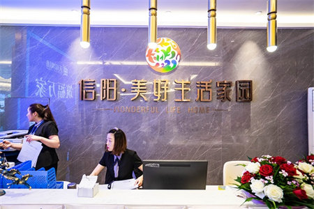 湖西景苑三室二厅128平此价包改合同车位储藏室有