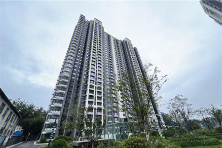 龙都西苑小区2室3厅1卫49.8万93.14m2出售